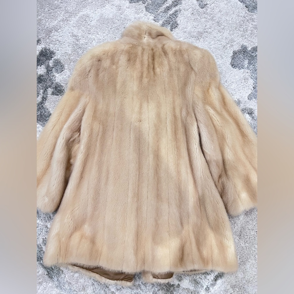 Gorgeous Vintage 70's Genuine Natural tan cream Mink Coat - Picture 4 of 7